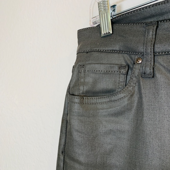 Kut from the Kloth Kelsey Fab Ab Ankle Flare Jean Womens 6 Gray Wax Coated Shiny - Picture 4 of 14